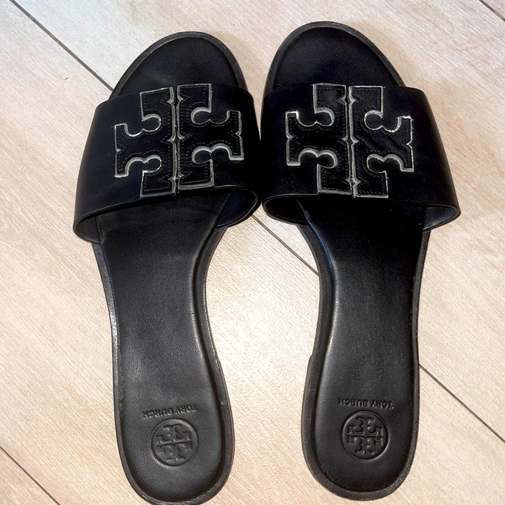 Tory burch sandals